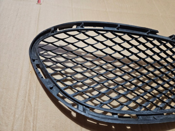 GRILLE PARE-CHOCS GAUCHE DROITE MERCEDES CLS W218 AMG