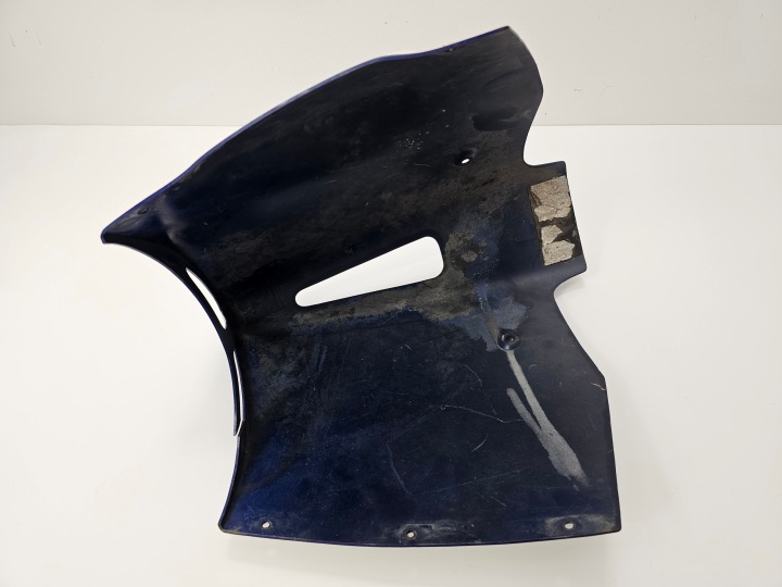 SUZUKI RG PRISE INFÉRIEUR DÉFLECTEUR D'AIR INFÉRIEURE PROTECTION PLASTIQUE