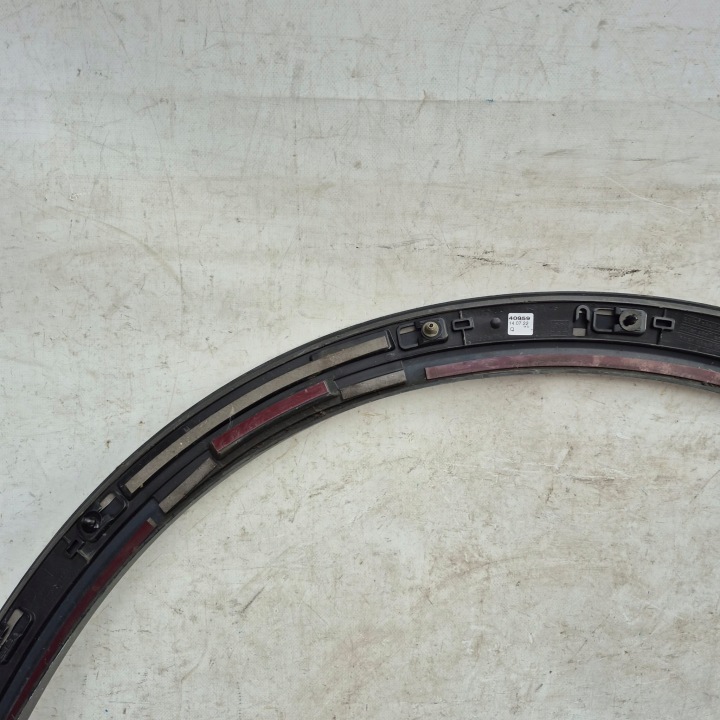 AUDI Q8 E-TRON 18-25 MOULURE REVÊTEMENT GAUCHE AVANT