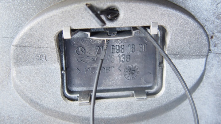 REVÊTEMENT MOULURE SEUIL DROITE OE MERCEDES CL W215