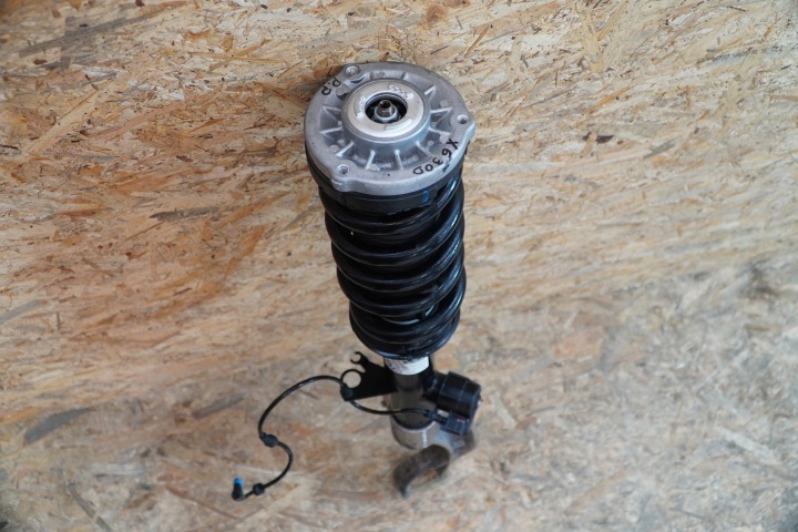 AMORTISSEUR MCPHERSON AVANT 6896439 6896440 BMW X5 G05 X6 G06 23R ORIGINAL 20-