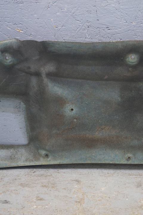 VW CRAFTER I INSONORISATION CAPOTS CLIPS (W729)