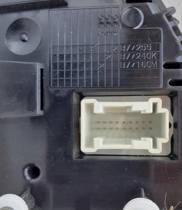 COMPTEUR EUROPE 9805975780 CITROEN C4 II B7 DS4 1.6 EHDI
