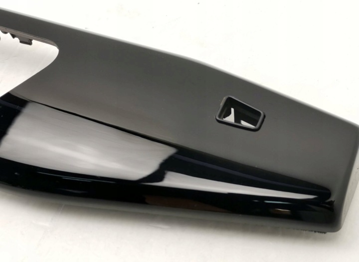 AUDI A4 B9 MOULURE DÉCOR PORTES DROIT ARRIÈRE ARRIÈRE PIANO 8W0867420H