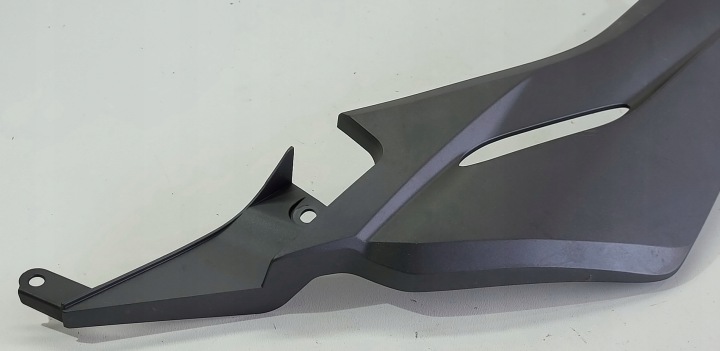 PRISE CÔTÉ DÉFLECTEUR D'AIR DROITE HONDA NSS 125 FORZA 2018-2019R 64433-K0B-T000