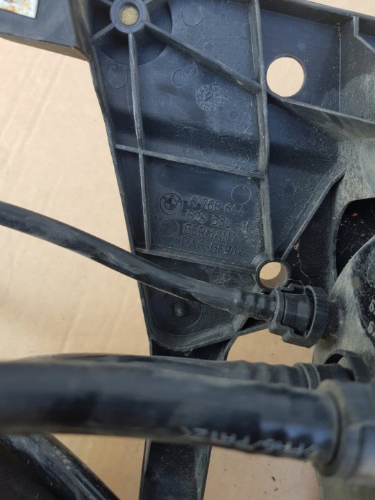 BMW OE 6764046 6768644