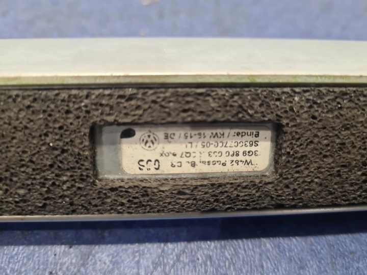 VOLKSWAGEN PASSAT B8 UNIVERSEL BARRES DE TOIT DE TOIT 3G9860033K LI7F