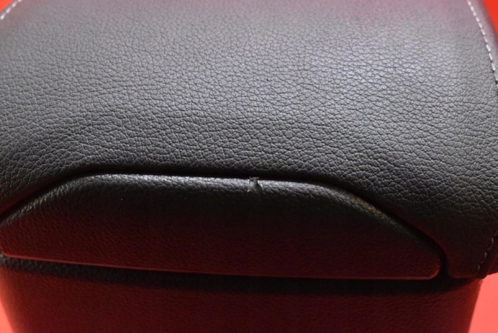 TUNNEL CENTRAL ACCOUDOIR CUIR EUROPE 39124504 OPEL ASTRA 5 V K 15-20
