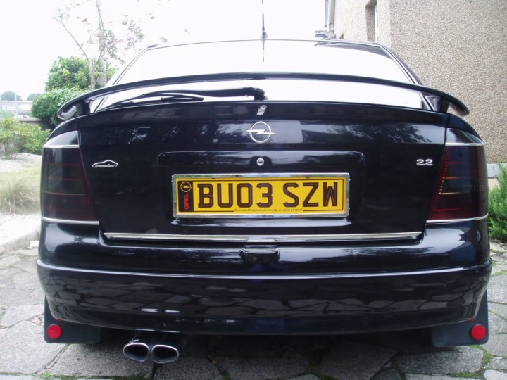 OPEL ASTRA MK IV G HAYON BERLINE MOULURE CHROME COUVERCLES DE COFFRE