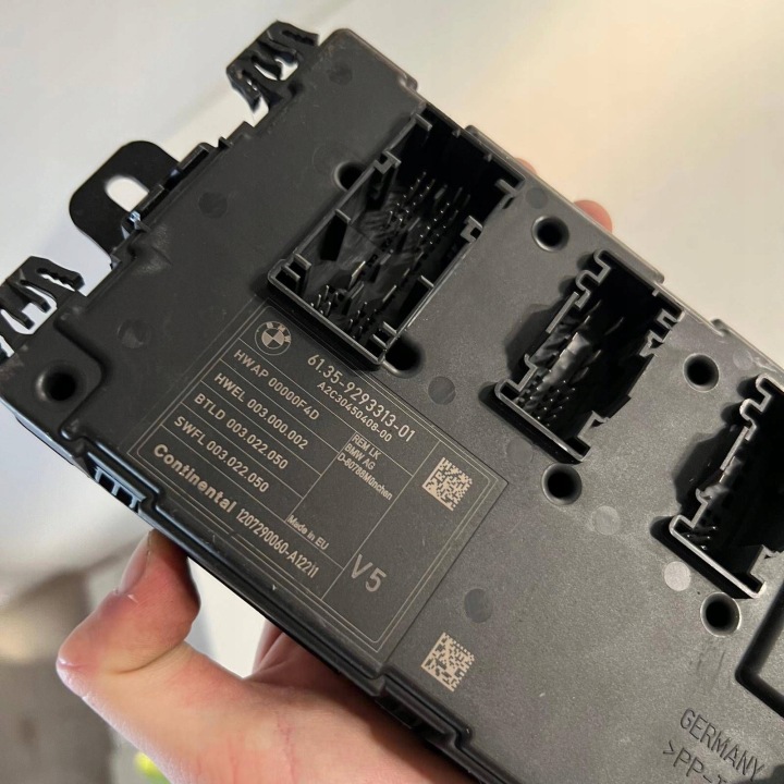 MODULE CONTRÔLEUR REM BMW 1 F20 F21 F30 F31 9293313