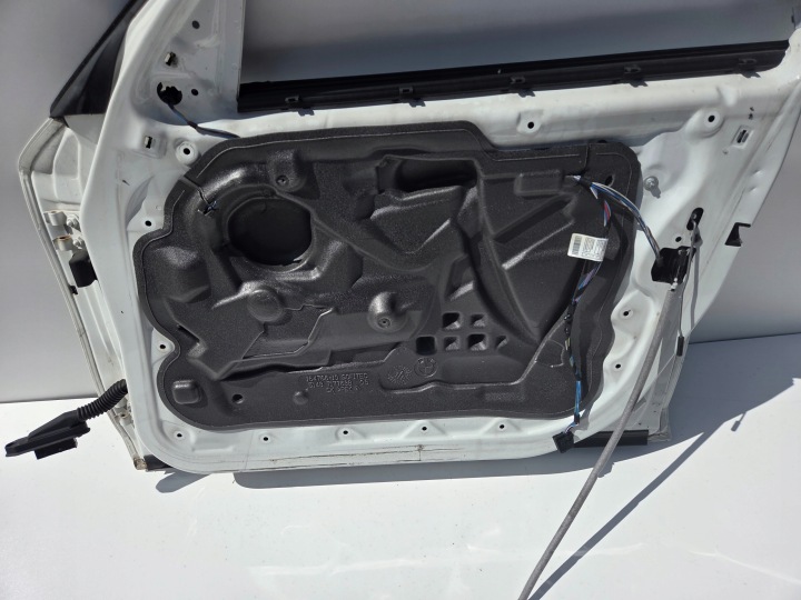 PORTES DROIT AVANT BMW E87 300