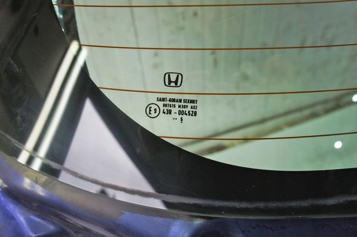 SE073 HONDA HR-V II COUVERCLES DE COFFRE COUVERCLES DE COFFRE DEEP OCEAN PEARL B594P VITRE 15R