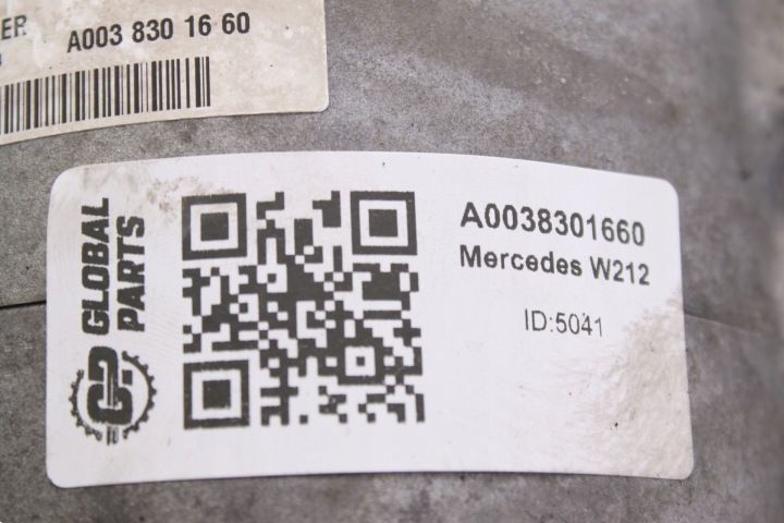 MERCEDES W212 ÉLECTRIQUE COMPRESSEUR COMPRESSEUR DE CLIMATISATION A0038301660
