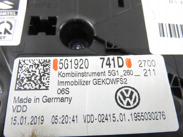 COMPTEUR VW GOLF VII VARIANT (BA5, BV5) 1.6 TDI CR 115 DGTE 5G1920741D