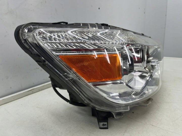 PHARE PROJECTEUR MITSUBISHI ASX OUTLANDER SPORT 10-19R. DROITE AVANT EUROPE