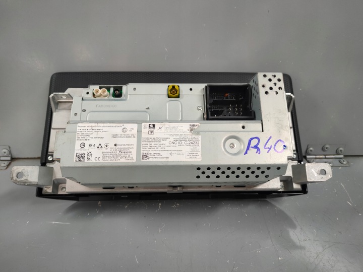 SKODA OCTAVIA IV 5E3 MONITEUR MONITEUR NAVIGATION RADIO 5E3035869C PANNEAU