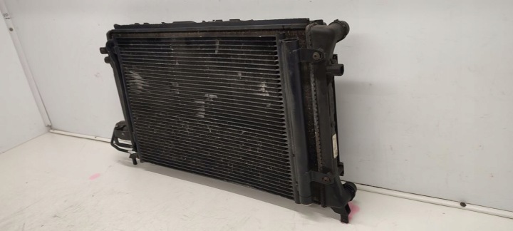 RADIATEURS VENTILATEUR VW GOLF V 1,6 8V