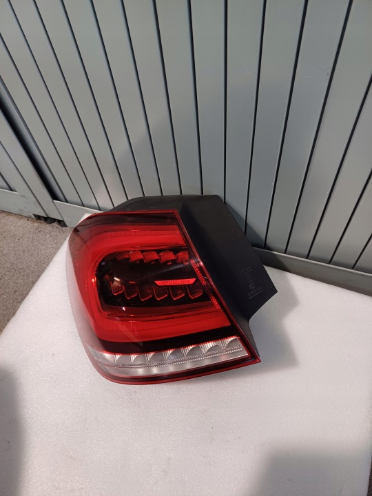 PHARE GAUCHE ARRIÈRE ARRIÈRE MERCEDES A CLASSE DANS 177 19R- LED A1779068102