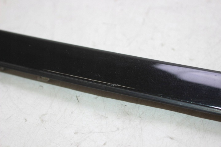 USZCZELKA/PRZESLONA VITRES AVANT BMW X3 F25 480111