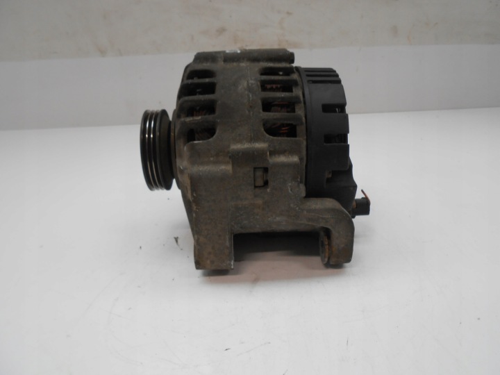 RENAULT CLIO KANGOO ALTERNATEUR 95A 7700437090