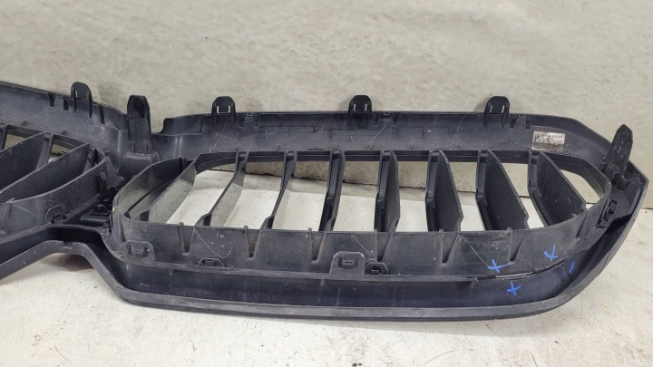 BMW 5 G30 G31 G38 GRILLE CALANDRE PARE-CHOCS AVANT AVANT 9464210