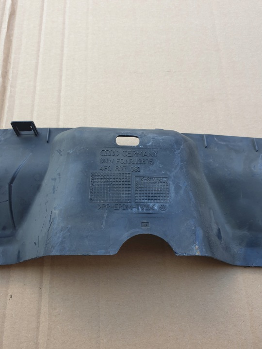 CHÂSSIS FILTRE AIR A6 C6 3,0 TDI 4F0133837H