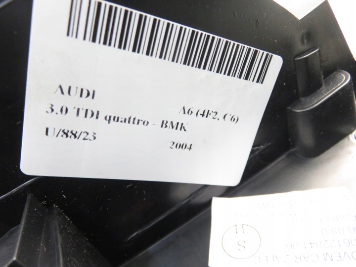 PANNEAU COMMUTATEURS AUDI A6 (4F2, C6) 4F1864261B