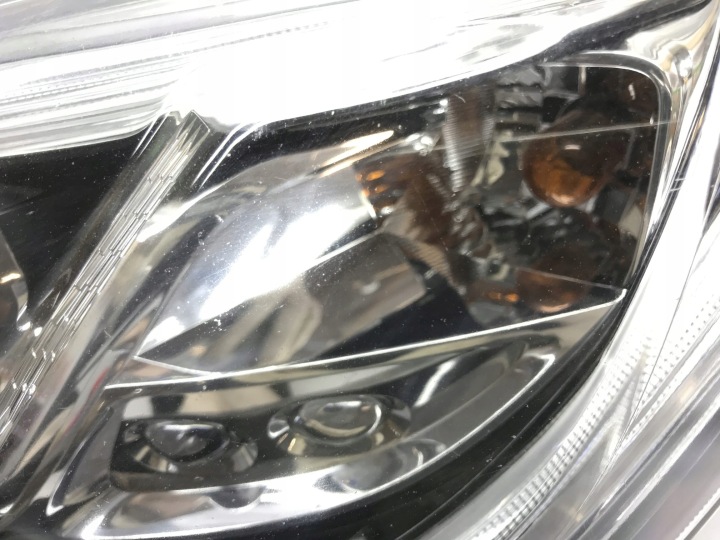 HONDA CRV CR-V IV LIFT PHARE GAUCHE STANLEY W2582