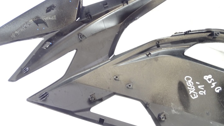 D458 KAWASAKI NINJA EX 650 21' CÔTÉ DÉFLECTEUR D'AIR PROTECTION