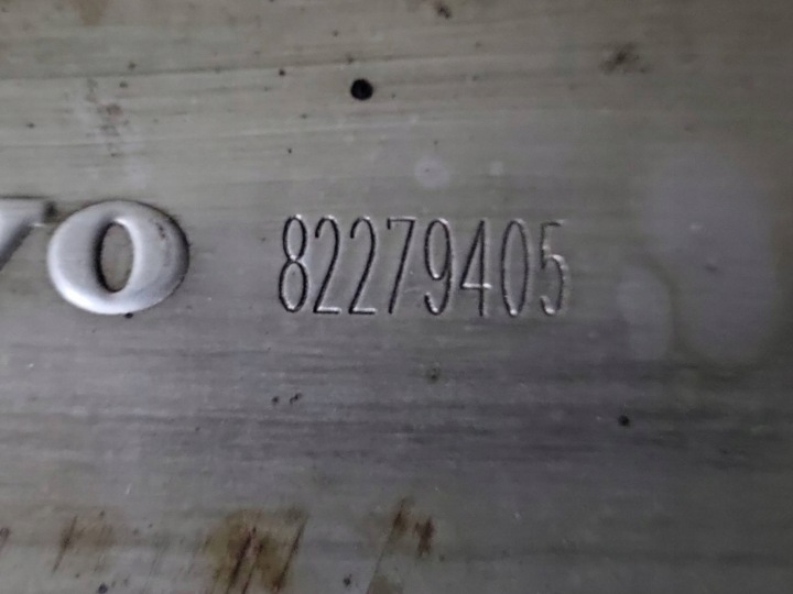 VOLVO OE 82279405