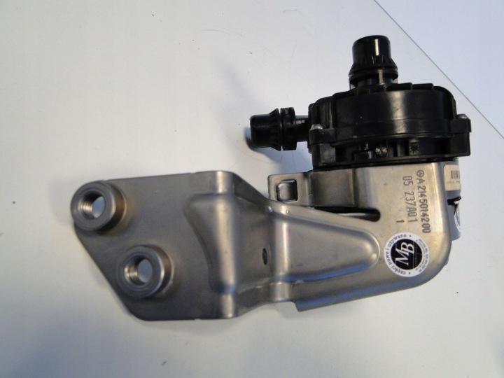 MERCEDES POMPE À EAU GLE GLS 167 C 206 E 214 CLE 236 A0005000801