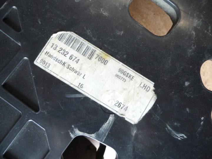 VECTRA C 1.9CDTI LIFT 06' SED SACHOWEK PASSAGER 13232674