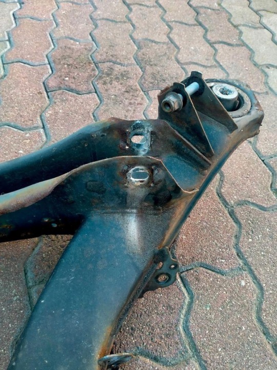 MERCEDES E CLASSE W213 CHÂSSIS CHÂSSIS ARRIÈRE ARRIÈRE 2133509707