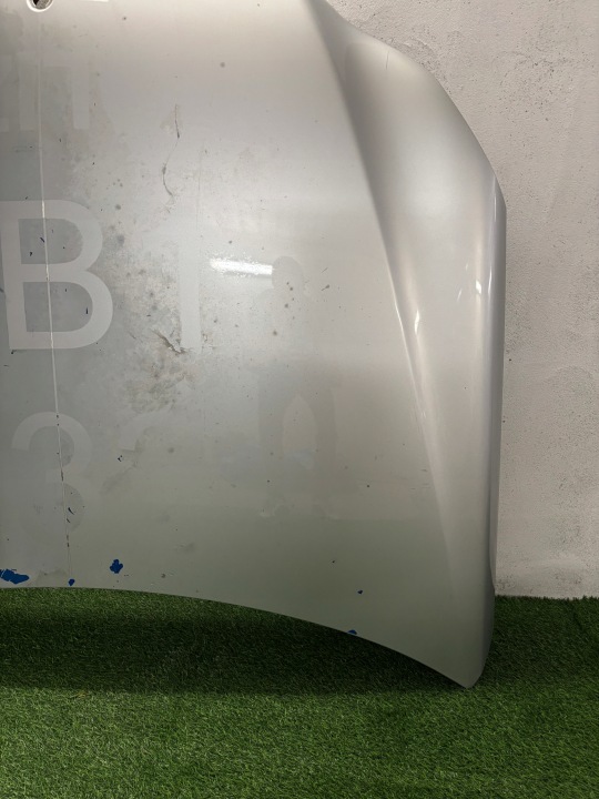 CAPOT COUVERCLE MOTEUR MERCEDES W212 LIFT EN BON ÉTAT