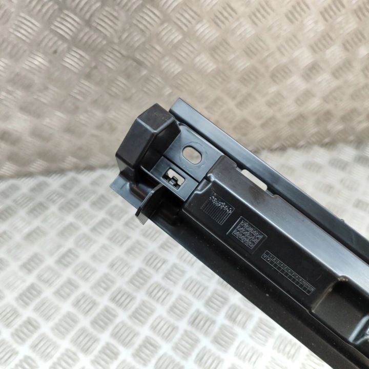BMW I4 2023 GLISSIÈRE BAGUETTES SEUIL