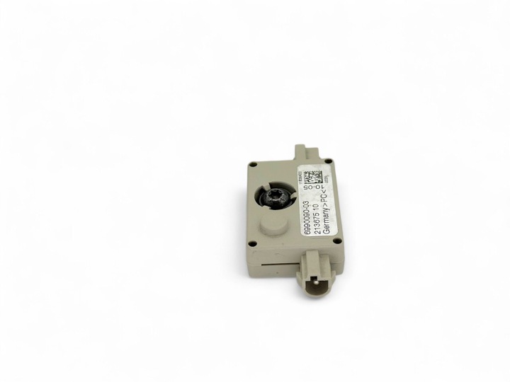 AMPLIFICATEUR D'ANTENNE BMW X6 E71 6990090