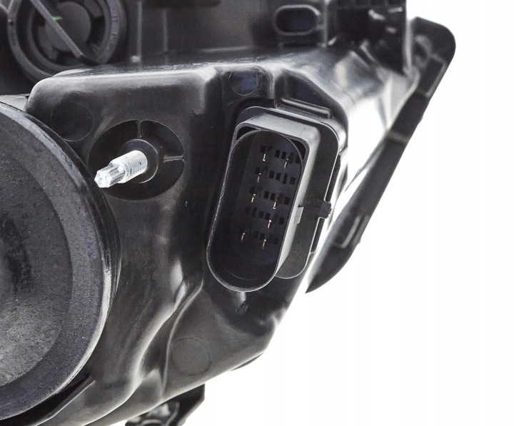 PHARE AVANT VERS VW POLO V 2009-2017 6R1941008F DROITE