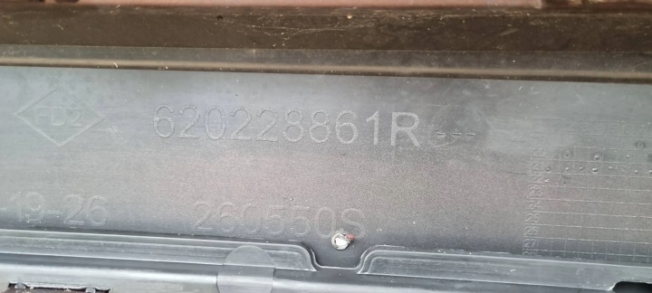 DACIA SANDERO STEPWAY III 2020- PARE-CHOCS AVANT ORIGINAL E216