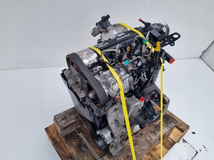 MOTEUR ENSEMBLE NISSAN NOTE 1.5 DCI 86KM UDOKUMENTOWANE 173TYS K9K276