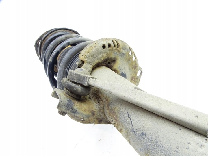 ROTULE DE DIRECTION AMORTISSEUR GAUCHE AVANT AUDI A3 8V 1.8 TFSI 5Q0413031ET 5Q0407257A