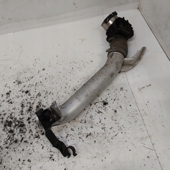 VOLVO V40 II 2,0D TUYAU FIL TUYAU ÉCHANGEUR D'AIR DE SURALIMENTATION 31370187 31370189