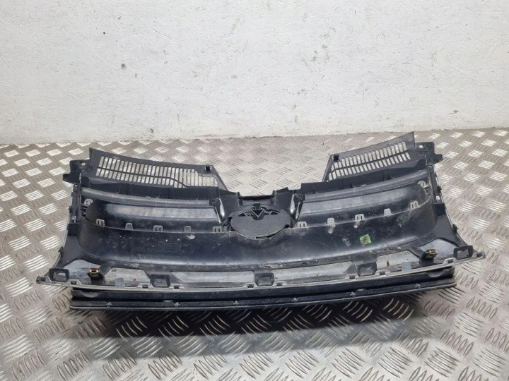 GRILLE VW JETTA III (1K2) 1K5853651 1.9L DIESEL 77KW 2007