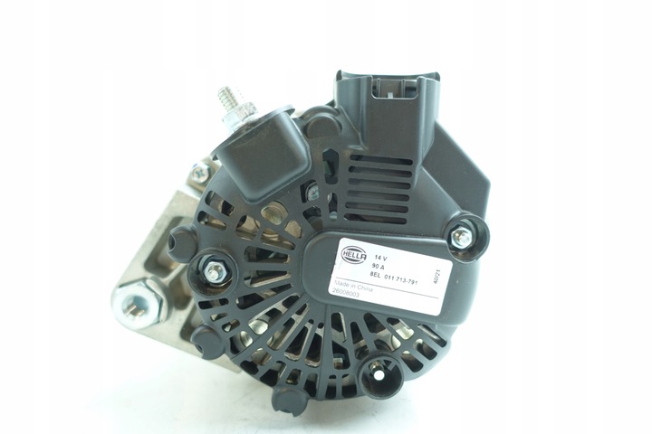 ALTERNADOR HYUNDAI I20 I30 IX20 KIA CEED VENGA 373002B700 373002B710 HELLA 