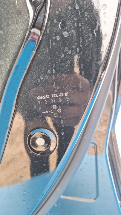 MERCEDES GLA W247 H247 PORTES DROIT AVANT CALICE POZNAŃ