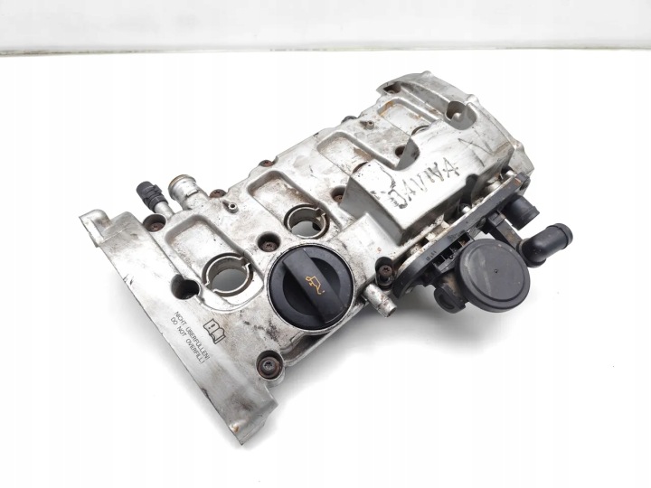 AUDI A4 COUVERCLE DE SOUPAPES 2.0 TFSI QUATTRO ESSENCE 147KW (200 HP) 06F129101C