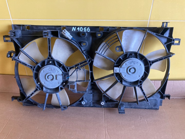 CHÂSSIS VENTILATEUR TOYOTA PRIUS COROLLA E21 C-HR AVEC WIATRAKAMI 16363-0G051