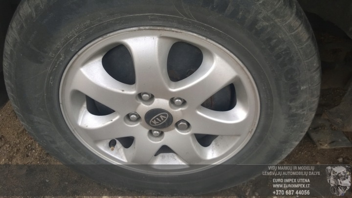 KIA SEDONA MOTEUR BOUCHONS RÉCHAUFFEURS 2004 2.9L 45262040 USED