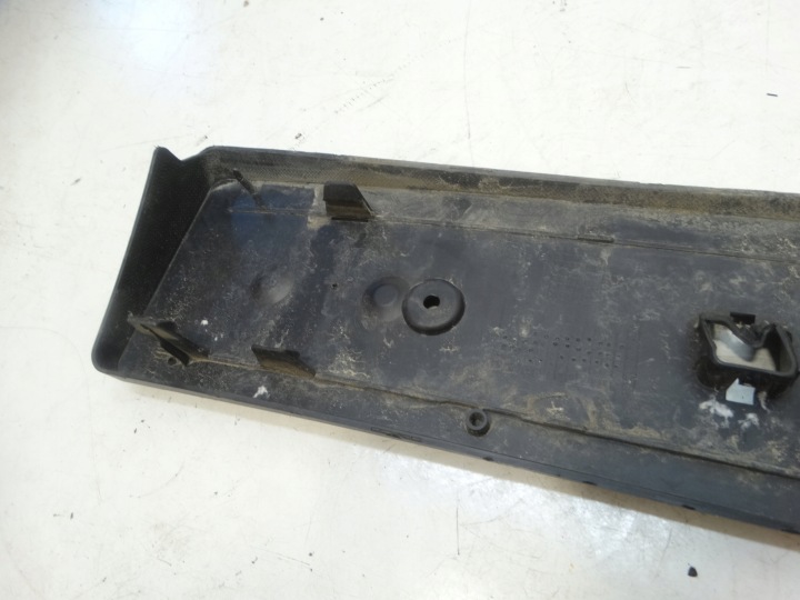 BOUCHON CALANDRE FIXATION NUMÉROS AVANT PEUGEOT 3008 II 408 II 9840705480