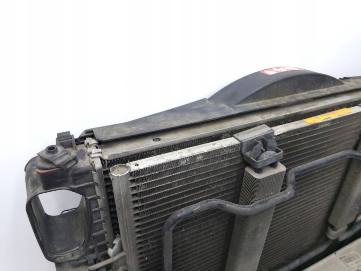 MERCEDES-BENZ CLS C219 2006 RADIATEUR ENSEMBLE