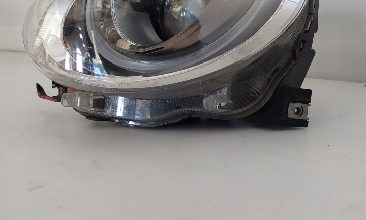 FIAT 500 LIFT PHARE DROITE GAUCHE AVANT